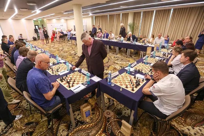Одномоментная игра в шахматы «Игры разума»