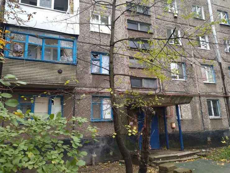 В Стаханов по графику поступают окна для установки в многоквартирных домах В Стаханов по графику поступают окна для установки в многоквартирных домах